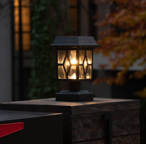 Luna II Solar Post Cap Light – 2 PK
